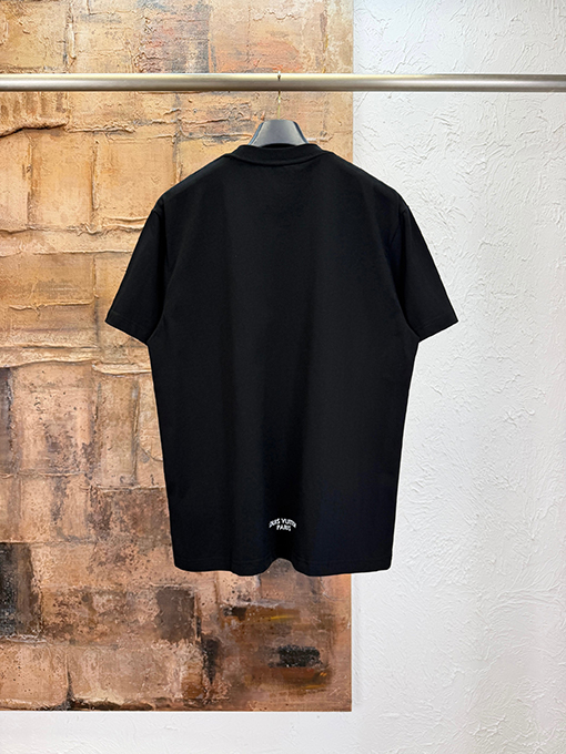 ルイヴィトン 色褪せたプリントの半袖Tシャツ