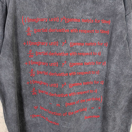 バレンシアガ半袖Tシャツスーパーコピー フォーミュラ刺繍入りウォッシュダメージ半袖Tシャツ