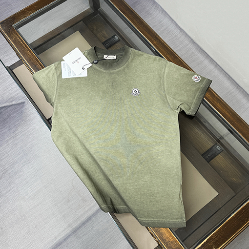 モンクレールコピー 最新カップルスタイルなウォッシュ半袖Tシャツ