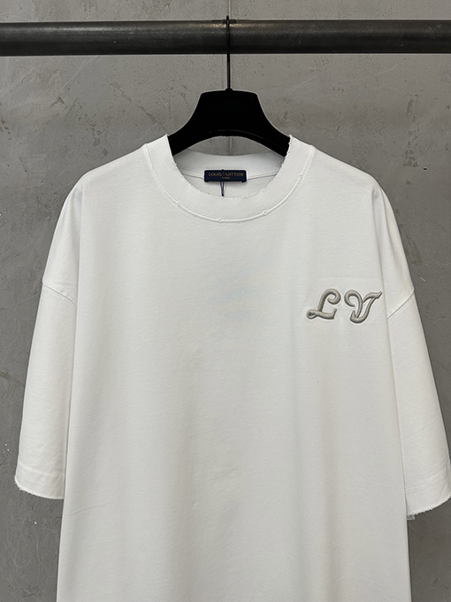 ルイヴィトン Louis Vuitton 貝殻刺繍入りクルーネック半袖Tシャツ