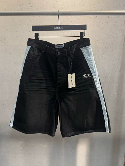 バレンシアガスーパーコピー BALENCIAGA カラーブロックロゴ入りデニムショーツ