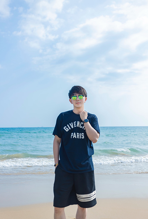 ジバンシィ Givenchy 春夏サテンレタープリント半袖Tシャツ
