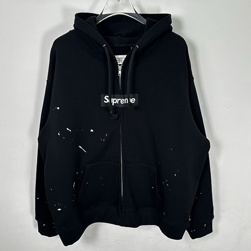 シュプリーム X マルタンマルジェラスーパーコピー SUPREME コラボレーションインクスプラッター刺繍ジップアップパーカー