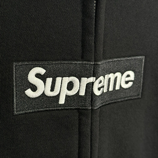 シュプリーム X マルタンマルジェラスーパーコピー SUPREME コラボレーションインクスプラッター刺繍ジップアップパーカー