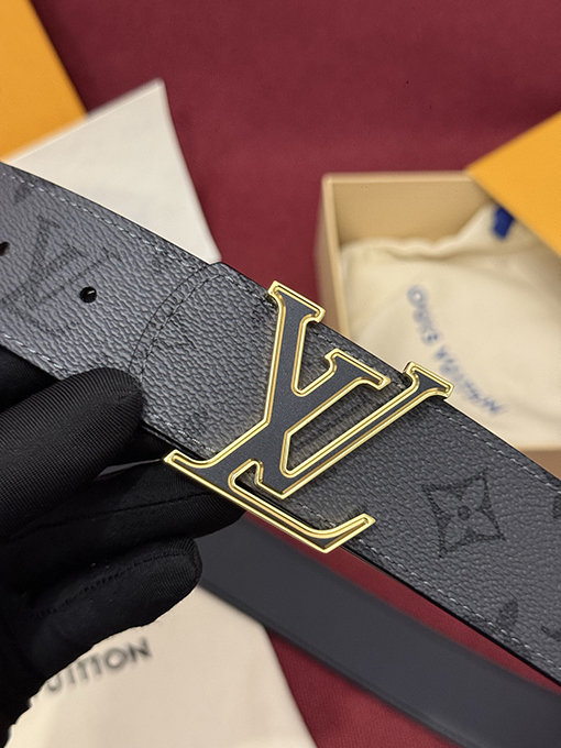 ルイヴィトンベルトコピー LV Dimension Monogram Surplus 新モデルユニセックスのワークウェアフリップアップベルト