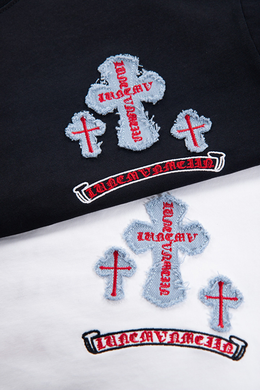 クロムハーツ クラシックな刺繍入り半袖Tシャツ