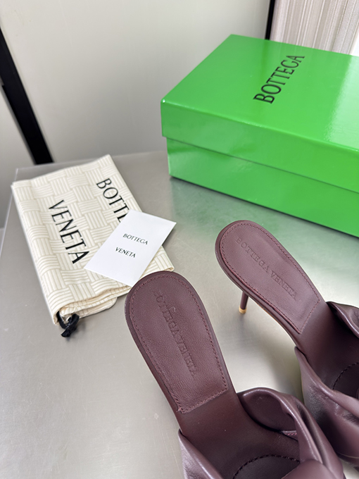ボッテガヴェネタ Cherry Flat Mule レディースネクタイハイヒールサンダル
