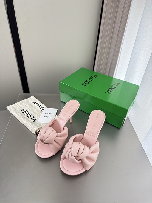 ボッテガヴェネタ Cherry Flat Mule レディースネクタイハイヒールサンダル