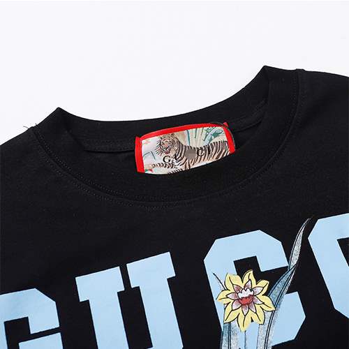 グッチスーパーコピーメンズ レディース 半袖Tシャツ