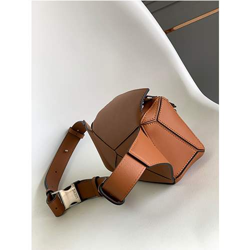 【LOEWE】Puzzle  ボディバック  