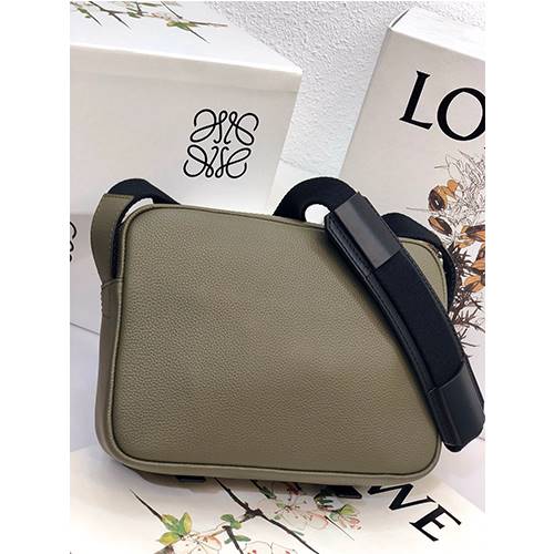 【LOEWE】military messenger ショルダー バック  