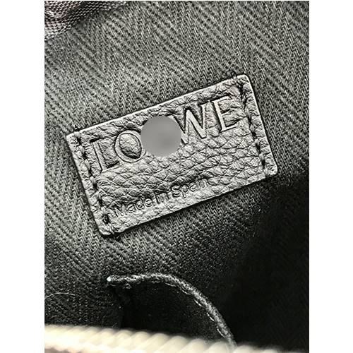 【LOEWE】military messenger ショルダー バック  