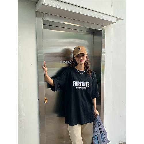 【バレンシアガ】メンズ レディース 半袖Tシャツ 