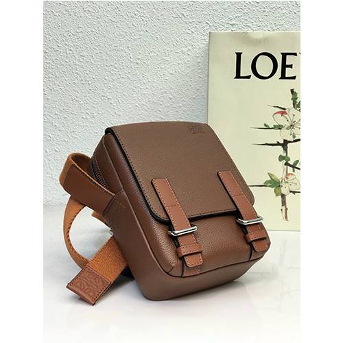 【LOEWE】Military Crossboby ショルダー バック  