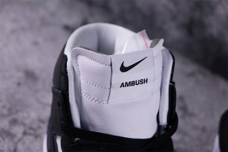 【ナイキ】×【AMBUSH】AMBUSH ×NK Dunk High メンズ レディース  スニーカー  