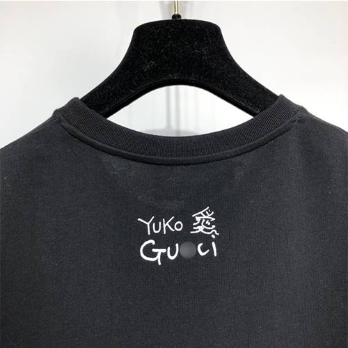 グッチスーパーコピー×【YUKO】メンズ レディース 半袖Tシャツ